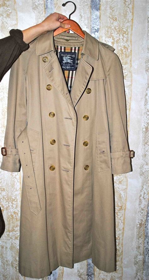 vintage Burberry trench coat small